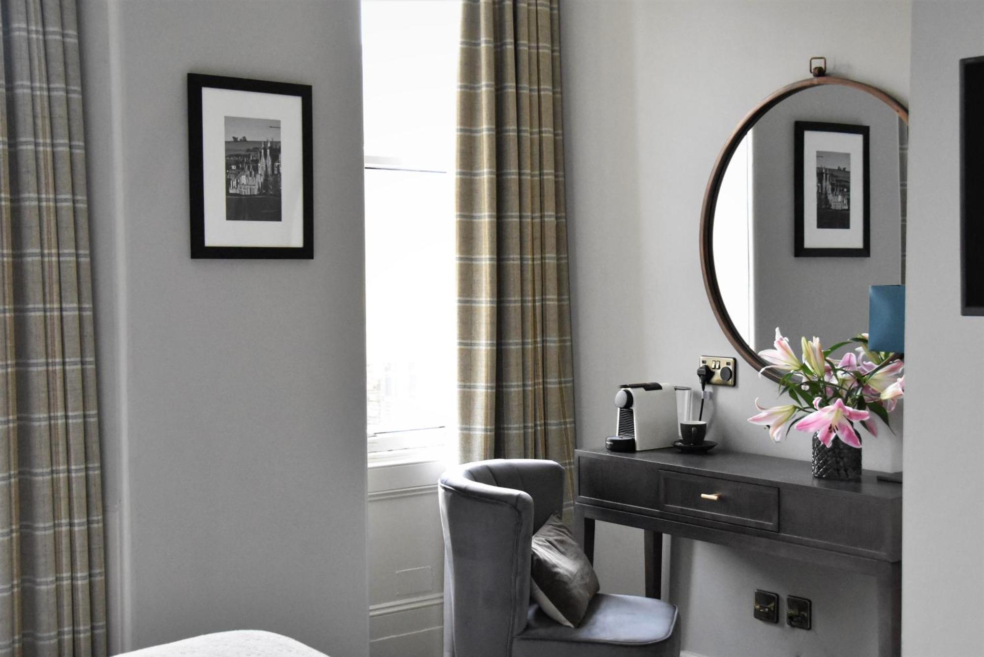 Rooms At The Saint เซนต์แอนดรูว์ ภายนอก รูปภาพ