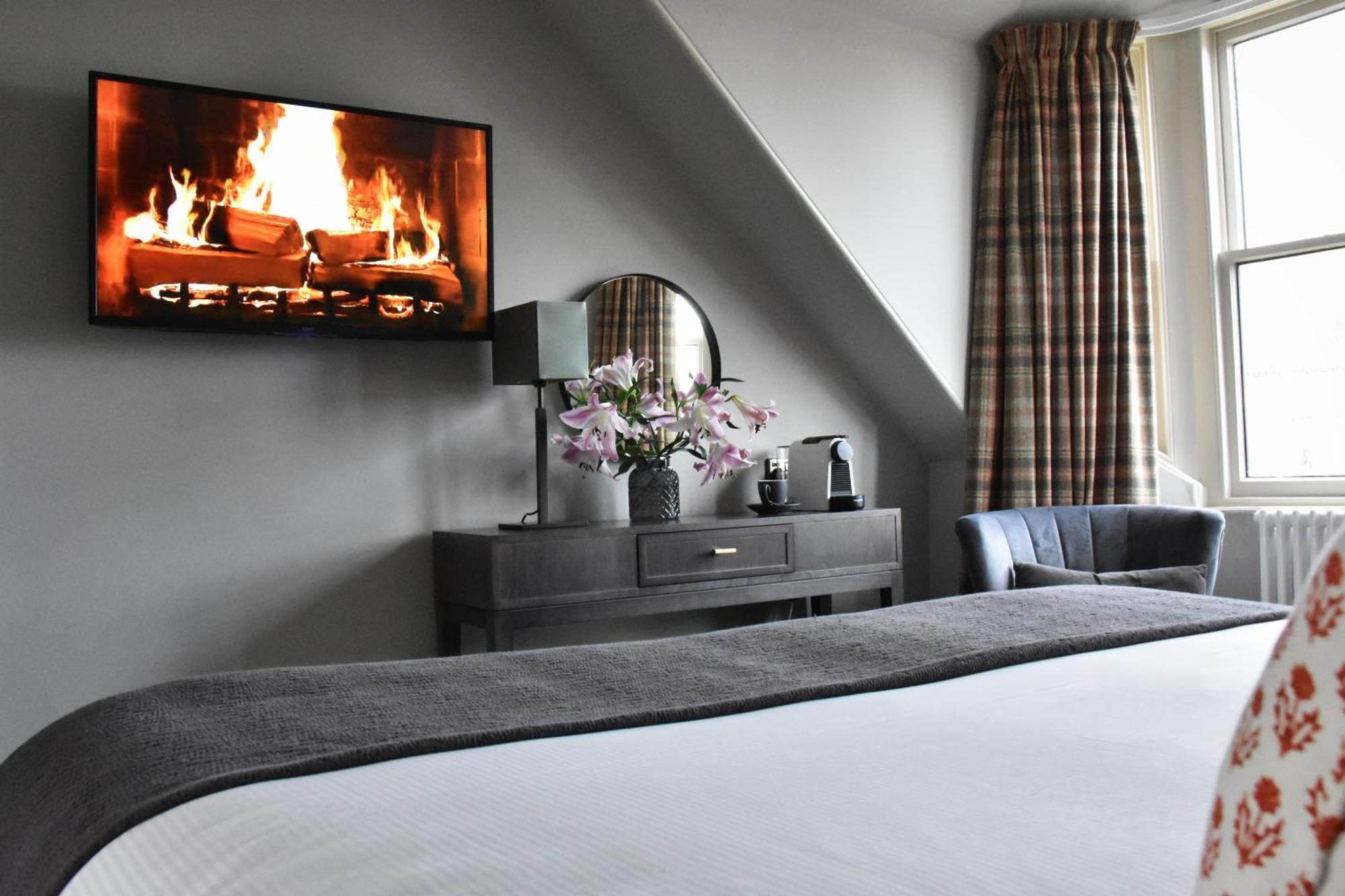 Rooms At The Saint เซนต์แอนดรูว์ ภายนอก รูปภาพ